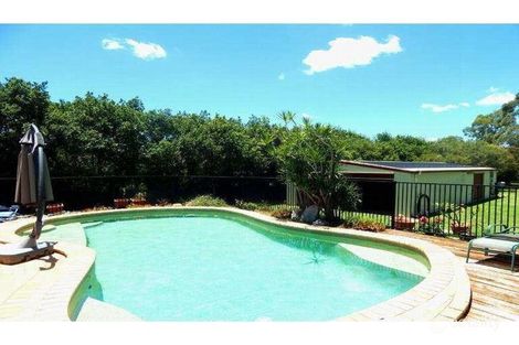Property photo of 16 Doomba Place Karalee QLD 4306
