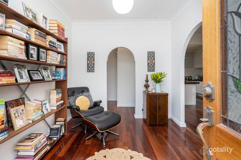 Property photo of 18 Taunton Way Karrinyup WA 6018