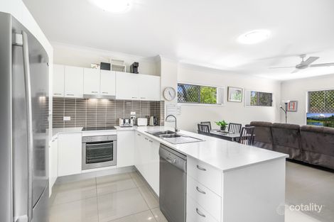Property photo of 35/12 Singh Street Wynnum West QLD 4178
