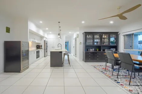 Property photo of 7 Seacrest Drive Wondunna QLD 4655