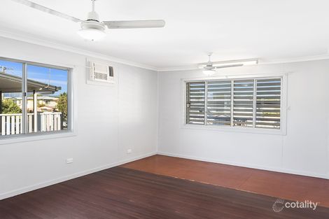 Property photo of 21 Snelling Street Park Avenue QLD 4701