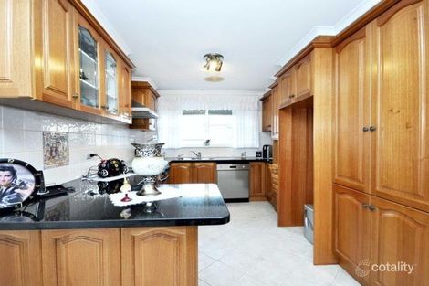 Property photo of 7 Hendricks Crescent Jacana VIC 3047