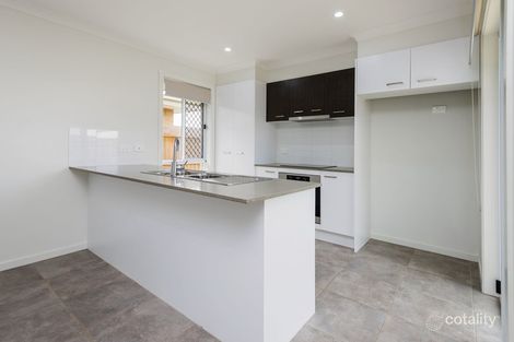 Property photo of 18A Denham Circuit Willow Vale QLD 4209