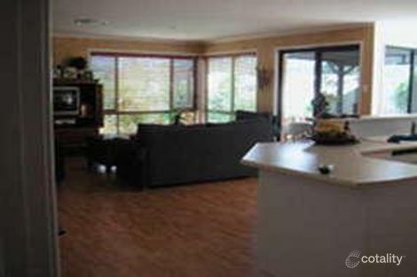 Property photo of 13 Gumleaf Drive Molendinar QLD 4214