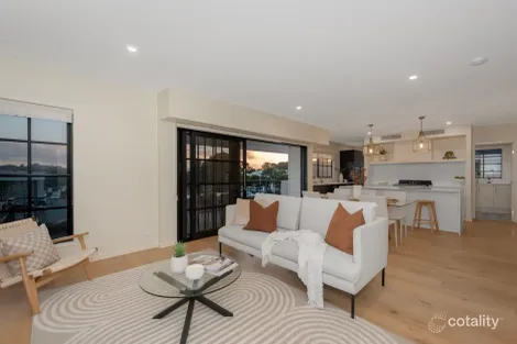 6 Victoire Ct, Coomera, QLD 4209