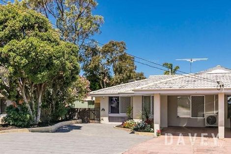 Property photo of 30 McKinlay Avenue Padbury WA 6025