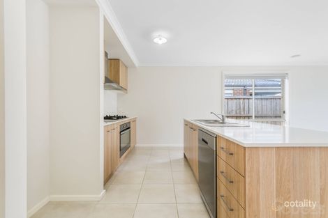 Property photo of 20 Bales Road Cranbourne East VIC 3977