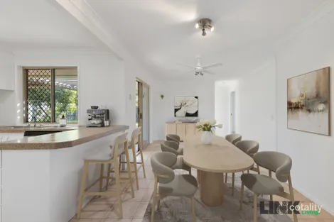 5 Morris Rd, Kippa-Ring, QLD 4021