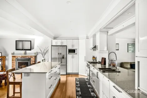 Property photo of 5 Doyle Place Baulkham Hills NSW 2153