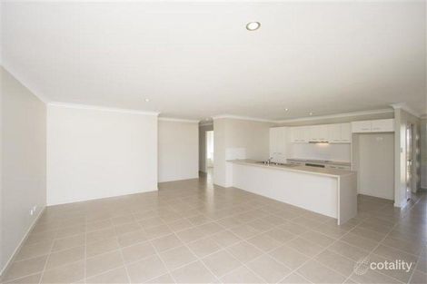 Property photo of 71 Daintree Boulevard New Auckland QLD 4680