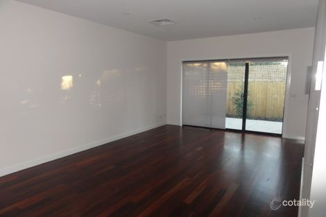 Property photo of 2/17 Forster Street Mitcham VIC 3132
