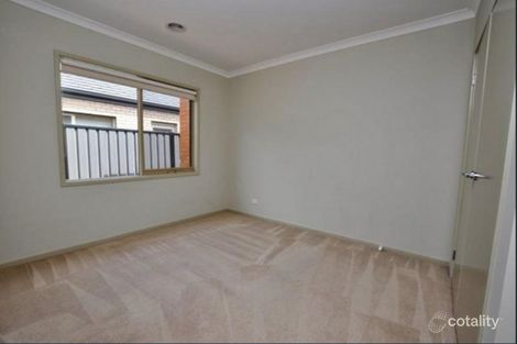 Property photo of 34 Dargy Amble Point Cook VIC 3030