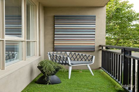 Property photo of 1/35 Kooyong Road Armadale VIC 3143