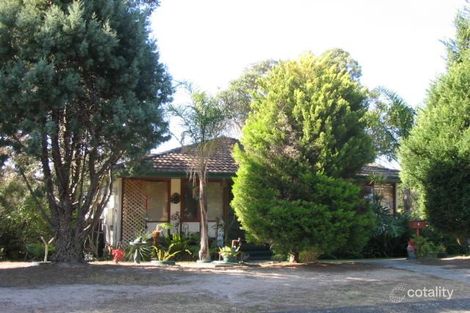 4 Chappel Cres, Tumbi Umbi, NSW 2261