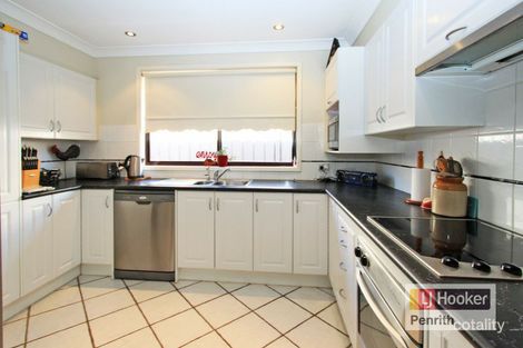 Property photo of 23 Corndew Crescent Werrington Downs NSW 2747