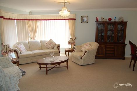 Property photo of 36 Dundonald Road Hamlyn Terrace NSW 2259