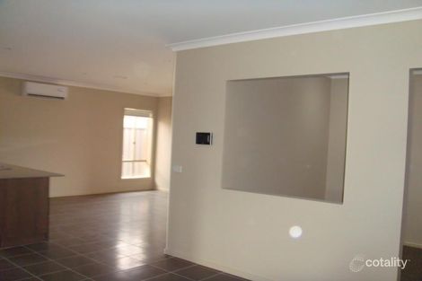 Property photo of 30 Craigmoor Crescent Mernda VIC 3754