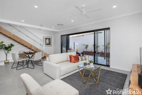 Property photo of 5/19 Buckland Road Everton Hills QLD 4053