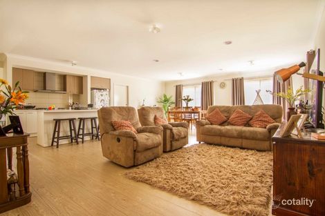 Property photo of 73 Golden Wattle Drive Mount Duneed VIC 3217