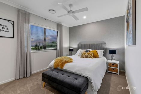 Property photo of 21 Superior Parade Bridgeman Downs QLD 4035