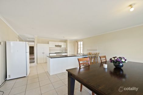 Property photo of 43 Manna Gum Drive Pakenham VIC 3810