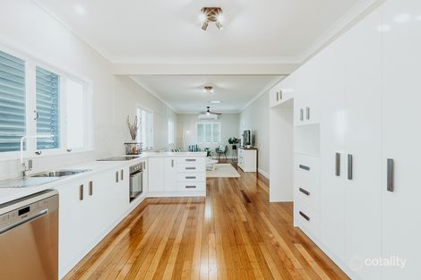 Property photo of 6 Briggs Road Eastern Heights QLD 4305