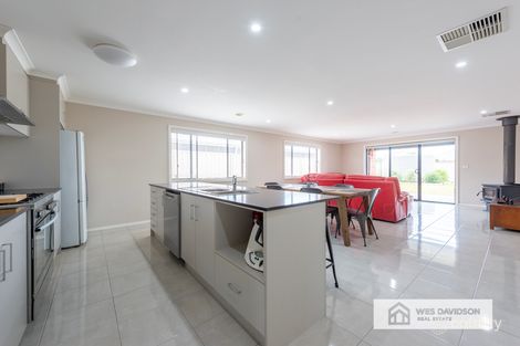 Property photo of 6 Rissmann Drive Horsham VIC 3400
