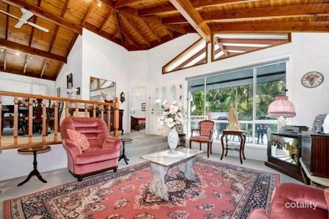 Property photo of 19 Silky Oak Drive Caves Beach NSW 2281