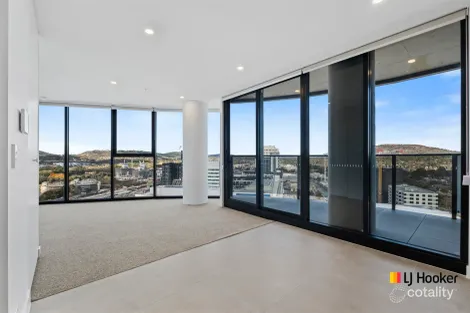 2102/2 Furzer St, Phillip, ACT 2606
