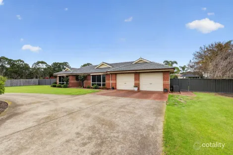 10 Douglas Ct, Maffra, VIC 3860
