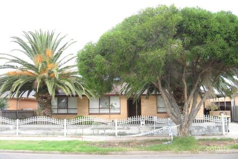 Property photo of 13 Clacton Street St Albans VIC 3021