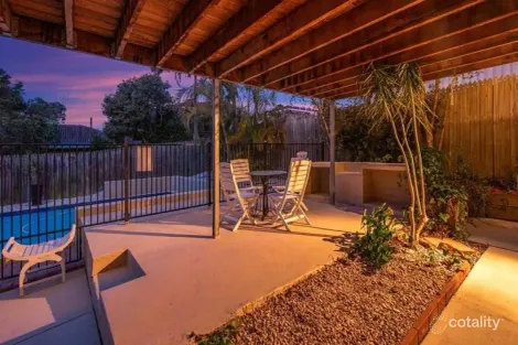 Property photo of 115 Morialta Street Mansfield QLD 4122