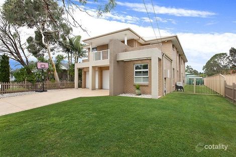 8 Damour St, Holsworthy, NSW 2173