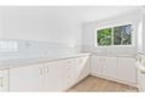 Property photo of 2/5 Macartney Street Norman Gardens QLD 4701