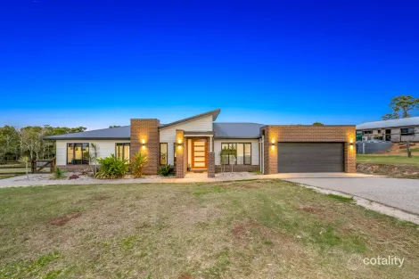 Property photo of 35 Narooma Drive Branyan QLD 4670