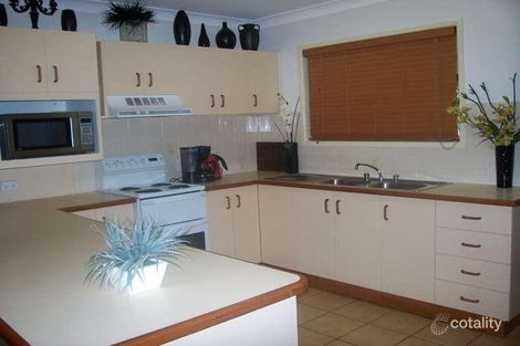 Property photo of 2 Lotus Court Bushland Beach QLD 4818