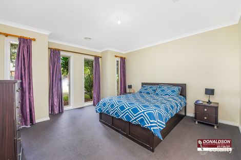 Property photo of 21 Avalon Crescent Cranbourne East VIC 3977