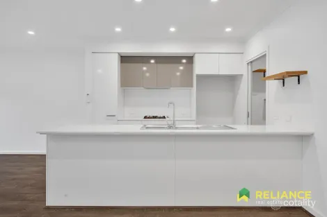 Property photo of 23 Roosevelt Way Point Cook VIC 3030