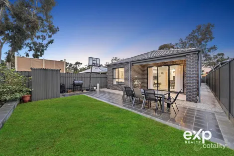 Property photo of 14B Heathersett Drive Salisbury Park SA 5109