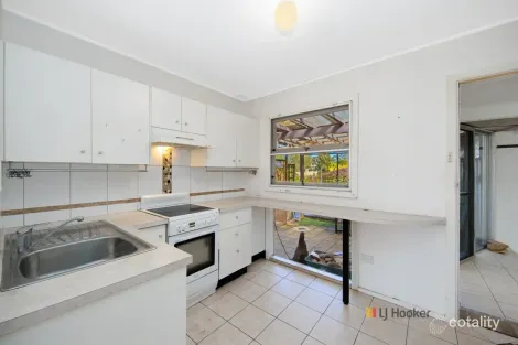Property photo of 54 Manoa Road Budgewoi NSW 2262