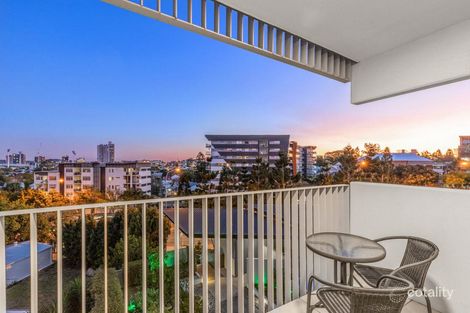 Property photo of 51/89 Lambert Street Kangaroo Point QLD 4169
