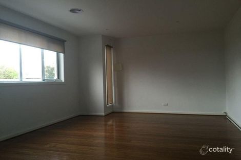 Property photo of 2/31 Bowmore Road Noble Park VIC 3174