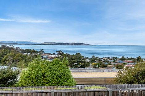 Property photo of 7/30 Pearl Place Blackmans Bay TAS 7052