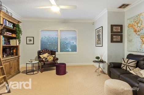Property photo of 6 Castle Hill Close Bicton WA 6157