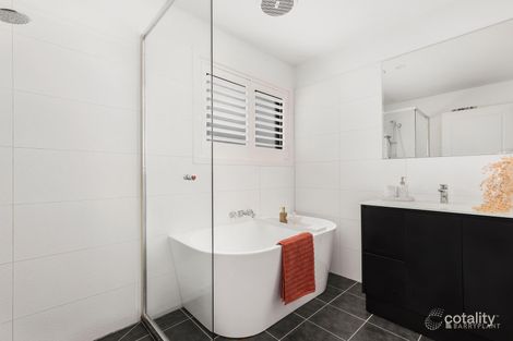 Property photo of 21 Marjorie Close Bulleen VIC 3105