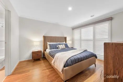 Property photo of 3 Wistow Chase Wollert VIC 3750