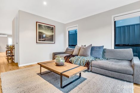 Property photo of 11 Destination Drive Greenvale VIC 3059