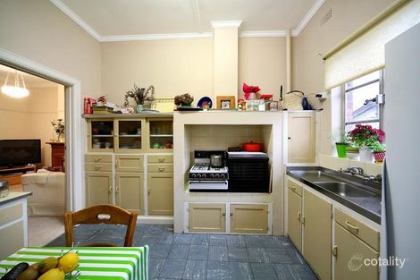 Property photo of 102 McKinnon Road McKinnon VIC 3204