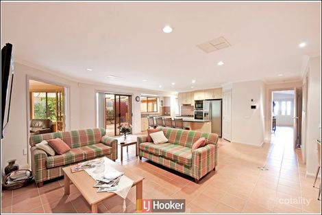 Property photo of 31 Dobbin Circuit Nicholls ACT 2913