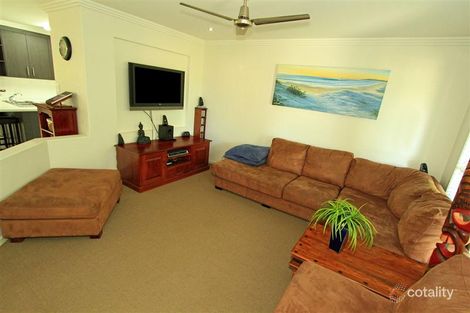 Property photo of 11 Sandcastle Drive Mulambin QLD 4703